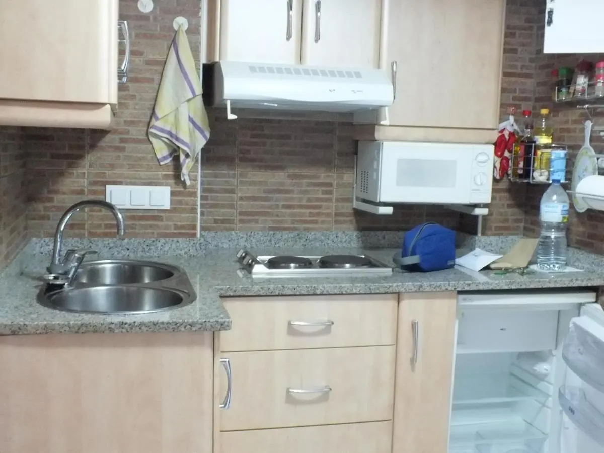 Apartamento En Primera Linea De Playa Con Piscina Y Terraza En Roses - Es-204-5